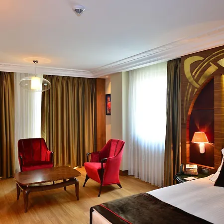 Mona - Special Class Ankara