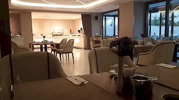 Mona - Special Class 3* Ankara